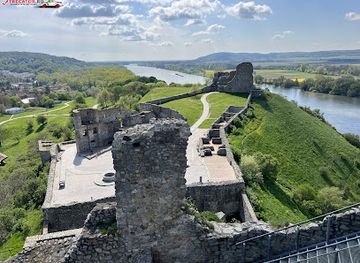 slovakia/hont/landmark/hrad-devin