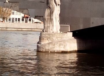 belgium/liege/outremeuse/landmark/stadtfuhrung-luttich-liege