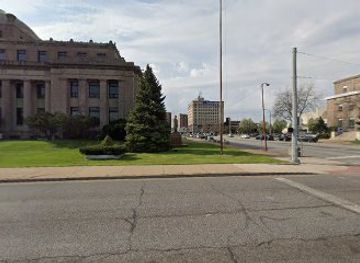 indiana/gary/landmark/elbert-h-gary-statue-and-historical-marker
