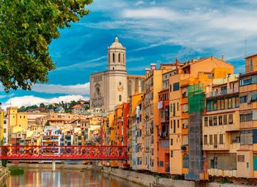spain/girona/landmark/girona-experience-tours