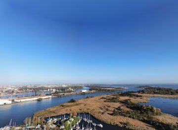 poland/szczecin-lagoon/landmark/bridge-regalica