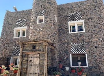 saudi-arabia/abha/landmark/fatima-museum-of-home-decoration-and-women-s-clothes