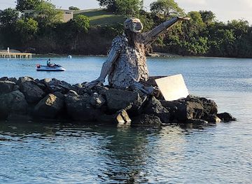 puerto-rico/culebra/landmark/hector-el-protector