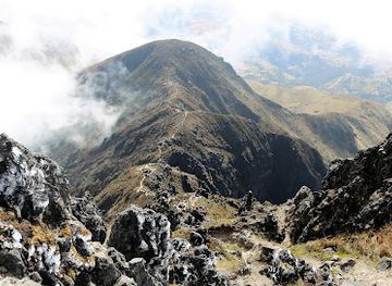 ecuador/imbabura-region/landmark/imbabura-volcano