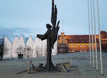 poland/szczecin-lagoon/landmark/karlowicz-philharmonic