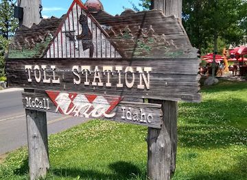 idaho/mccall/landmark/toll-station-pizza-and-grill