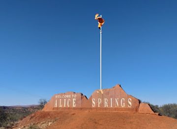 australia/red-centre/landmark/alice-springs-telegraph-station-historical-reserve