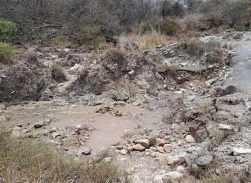 el-salvador/paracentral-region/landmark/los-ausoles