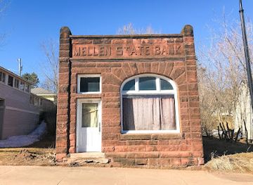 wisconsin/lake-superior-lowland/landmark/mellen-brownstone-center