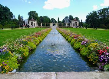 france/pays-basque/landmark/house-museum-of-edmond-rostand