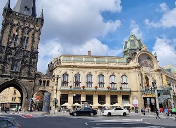 czechia/prague/landmark/obecni-dum