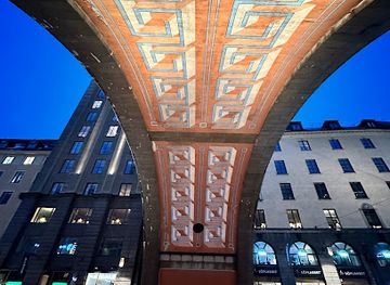 sweden/stockholm/landmark/bridge-stairs