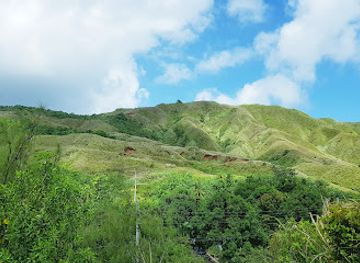 guam/mount-jumullong-manglo/landmark/southern-mountains-lookout