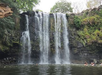 costa-rica/central-pacific/landmark/catarata-llanos-del-cortes-y-poza-escondida
