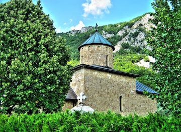 bosnia-and-herzegovina/una-sana-canton/landmark/manastir-rmanj