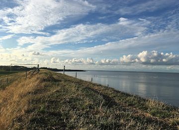 netherlands/ijsselmeer-polders/landmark/robbenoord