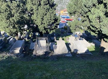 bosnia-and-herzegovina/mostar/landmark/jewish-cemetary-in-mostar