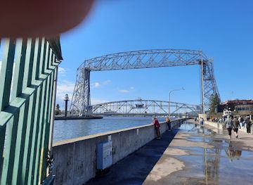 minnesota/duluth/landmark/canal-park
