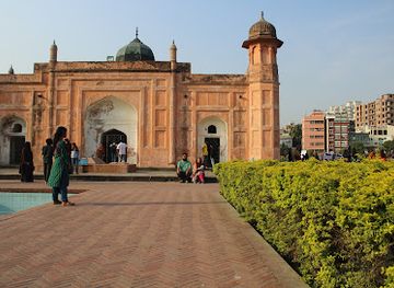 bangladesh/central-bengal/landmark/lalbagh-fort-museum