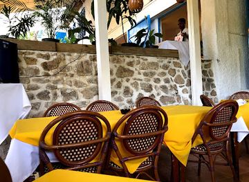 haiti/port-au-prince/landmark/coin-des-artistes-vivano