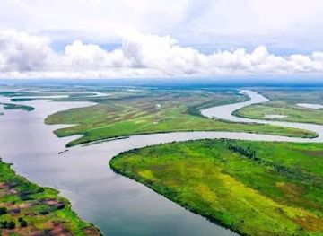 zambia/luapula-province/landmark/luapula-river