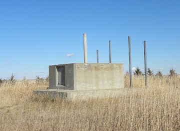 south-dakota/lake-oahe/landmark/approximate-geographic-center-of-north-america