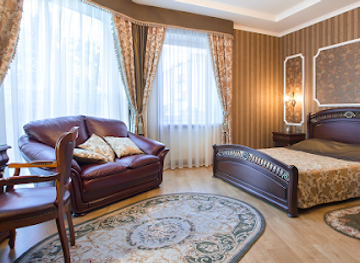 ukraine/kremenchuk/landmark/hotel-helicopter