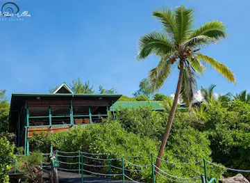 South Point Villas Cerf Island