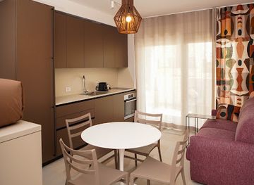 italy/bari/landmark/la-perla-di-bari