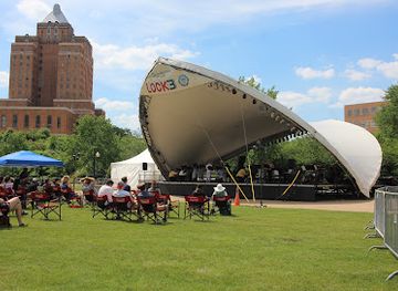 ohio/akron/landmark/lock-3-park