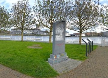 ireland/limerick/landmark/robert-byrne-park