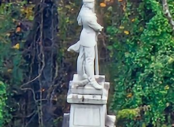 iowa/central-iowa/landmark/iowa-memorial