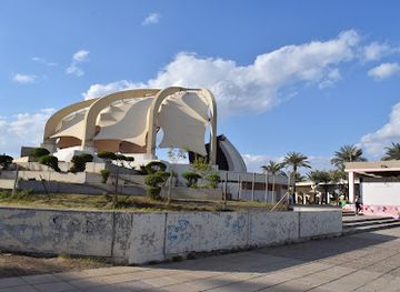 iraq/euphrates-region/landmark/baghdad-island-park