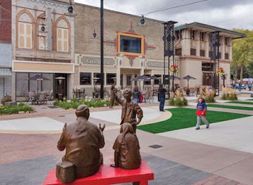 iowa/mason-city/landmark/main-street-mason-city