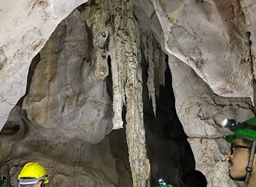 paraguay/chaco-austral/landmark/santa-caverna