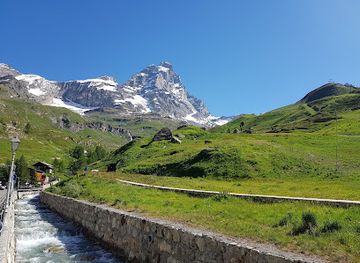 italy/cervinia/landmark/webcam-cervinia