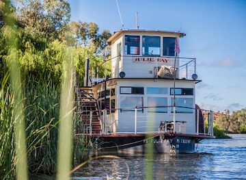 australia/riverland/landmark/ps-julie-fay-b-b-at-canoe-the-riverland