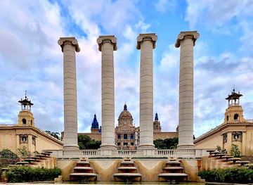 spain/barcelona/poble-sec/landmark/four-columns