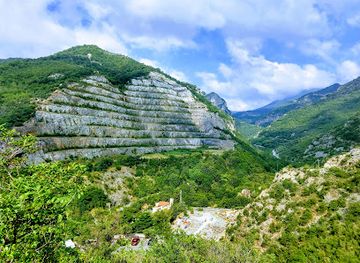 italy/liguria/landmark/toirano-cave