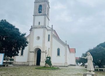 portugal/ribatejo/landmark/fatima-cemetery