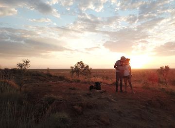 australia/south-west/landmark/wolfe-creek-meteorite-crater