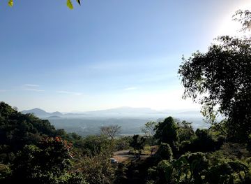 sri-lanka/wet-zone/landmark/athugala-rock