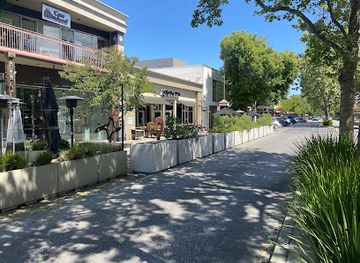 california/menlo-park/landmark/menlo-park-design-district