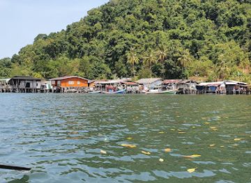 thailand/koh-chang/landmark/salak-khok-fishing-village