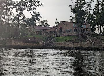 arkansas/hot-springs/landmark/national-park-duck-tours