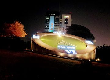 pakistan/islamabad/landmark/clock-by-pak-iron