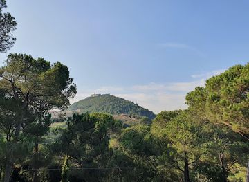 lebanon/broummana/landmark/on-the-rocks
