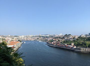 portugal/porto/landmark/jardim-do-roseiral