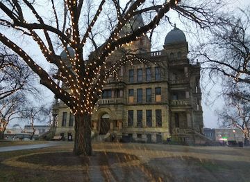 texas/golden-triangle/landmark/denton-square