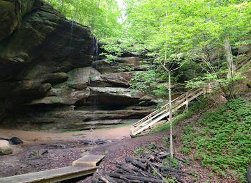 ohio/mohican-state-park/landmark/mohican-state-park-bridle-trail-parking